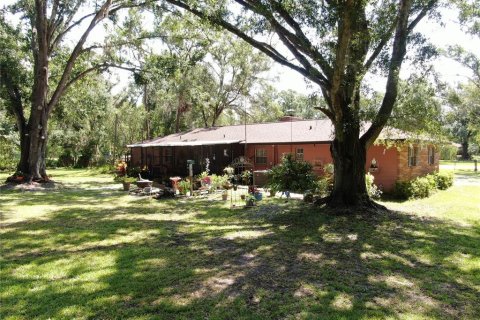 House in Wesley Chapel, Florida 4 bedrooms, 206.8 sq.m. № 1803355 - photo 10