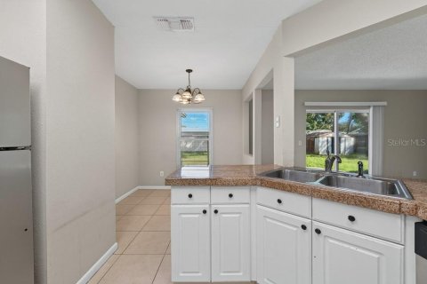 Villa ou maison à vendre à Brandon, Floride: 3 chambres, 149.11 m2 № 2425487 - photo 28