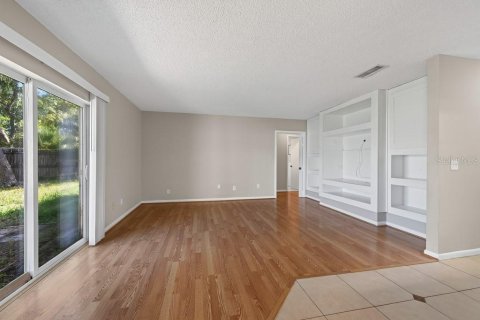 Villa ou maison à vendre à Brandon, Floride: 3 chambres, 149.11 m2 № 2425487 - photo 16