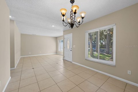 Villa ou maison à vendre à Brandon, Floride: 3 chambres, 149.11 m2 № 2425487 - photo 5