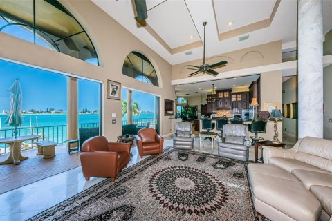 Casa en venta en Tierra Verde, Florida, 5 dormitorios, 573.58 m2 № 1509088 - foto 19