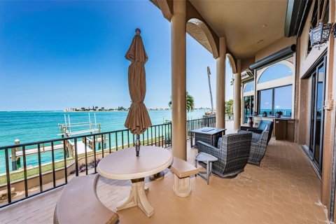 Casa en venta en Tierra Verde, Florida, 5 dormitorios, 573.58 m2 № 1509088 - foto 22