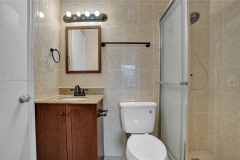 Снять в аренду виллу или дом в Холливуд, Флорида 4 спальни, 171.4м2, № 1955267 - фото 29