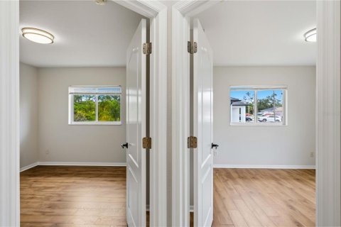 Villa ou maison à louer à North Port, Floride: 3 chambres, 131.27 m2 № 2105333 - photo 22