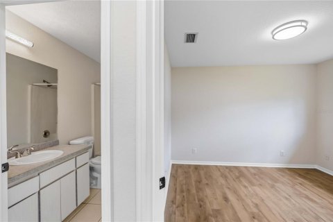 Villa ou maison à louer à North Port, Floride: 3 chambres, 131.27 m2 № 2105333 - photo 21