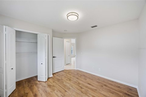 Villa ou maison à louer à North Port, Floride: 3 chambres, 131.27 m2 № 2105333 - photo 27