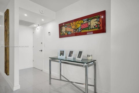 Condominio en venta en Miami Beach, Florida, 3 dormitorios, 149.11 m2 № 1983412 - foto 30