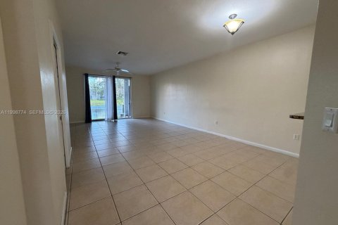 Adosado en alquiler en Miramar, Florida, 3 dormitorios, 121.33 m2 № 2060939 - foto 8