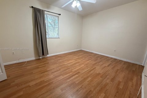 Adosado en alquiler en Miramar, Florida, 3 dormitorios, 121.33 m2 № 2060939 - foto 15