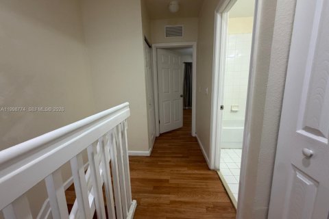 Adosado en alquiler en Miramar, Florida, 3 dormitorios, 121.33 m2 № 2060939 - foto 13