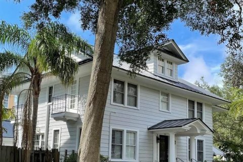 Villa ou maison à louer à Saint Petersburg, Floride: 5 chambres, 280.66 m2 № 1687939 - photo 1