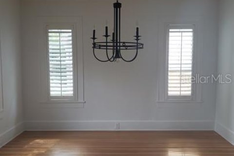 Villa ou maison à louer à Saint Petersburg, Floride: 5 chambres, 280.66 m2 № 1687939 - photo 14