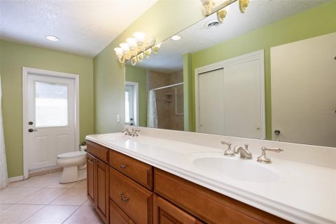 Villa ou maison à vendre à Belle Isle, Floride: 3 chambres, 200.58 m2 № 2431744 - photo 16