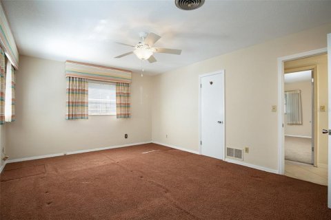Villa ou maison à vendre à Belle Isle, Floride: 3 chambres, 200.58 m2 № 2431744 - photo 13