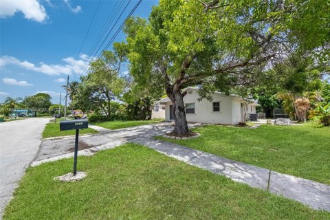 Villa ou maison à vendre à Margate, Floride: 4 chambres, 119.66 m2 № 1770617 - photo 28