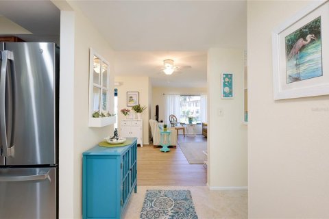 Condo in Venice, Florida, 2 bedrooms № 2142365 - photo 5
