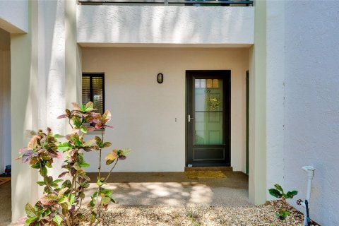 Condo in Venice, Florida, 2 bedrooms № 2142365 - photo 2