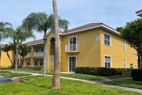 Condominio en venta en Land O' Lakes, Florida, 1 dormitorio, 69.68 m2 № 2098021 - foto 12