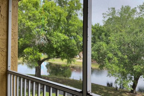 Condominio en venta en Land O' Lakes, Florida, 1 dormitorio, 69.68 m2 № 2098021 - foto 7