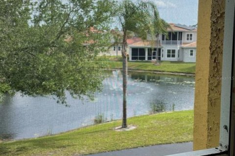 Condominio en venta en Land O' Lakes, Florida, 1 dormitorio, 69.68 m2 № 2098021 - foto 16