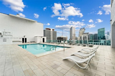 Condo in Miami, Florida, 1 bedroom № 1985973 - photo 17