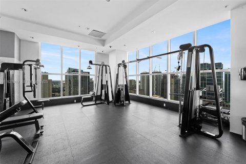 Condo in Miami, Florida, 1 bedroom № 1985973 - photo 27