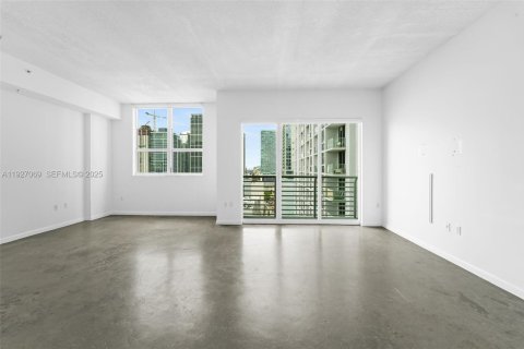 Condo in Miami, Florida, 1 bedroom № 1985973 - photo 8