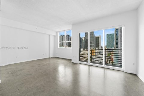Condo in Miami, Florida, 1 bedroom № 1985973 - photo 6
