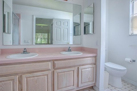 House in Lady Lake, Florida 2 bedrooms, 144 sq.m. № 1918259 - photo 25