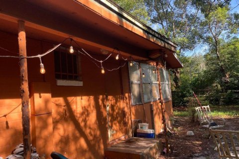 House in Gainesville, Florida 3 bedrooms, 145.95 sq.m. № 2429316 - photo 8