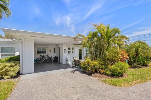 Villa ou maison à vendre à Venice, Floride: 2 chambres, 103.31 m2 № 1579096 - photo 6