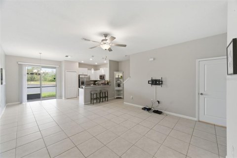 Adosado en venta en New Port Richey, Florida, 3 dormitorios, 154.78 m2 № 2147603 - foto 9