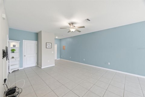Adosado en venta en New Port Richey, Florida, 3 dormitorios, 154.78 m2 № 2147603 - foto 10