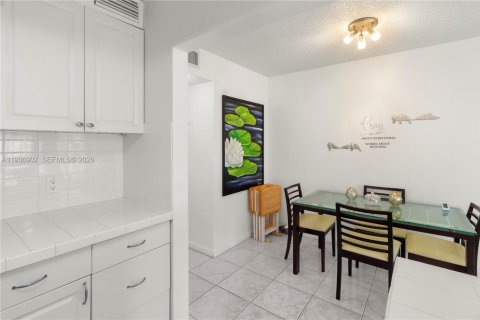 Copropriété à vendre à Deerfield Beach, Floride: 1 chambre, 56.02 m2 № 1999191 - photo 28