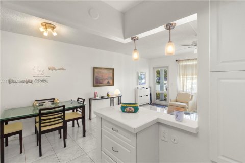Copropriété à vendre à Deerfield Beach, Floride: 1 chambre, 56.02 m2 № 1999191 - photo 24