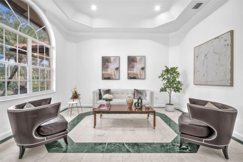 Casa en venta en Weston, Florida, 6 dormitorios, 528.24 m2 № 1890068 - foto 15