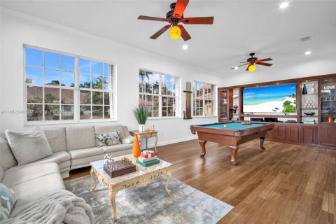 Casa en venta en Weston, Florida, 6 dormitorios, 528.24 m2 № 1890068 - foto 26