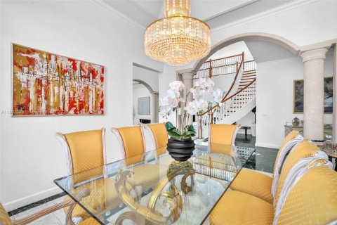 Casa en venta en Weston, Florida, 6 dormitorios, 528.24 m2 № 1890068 - foto 17
