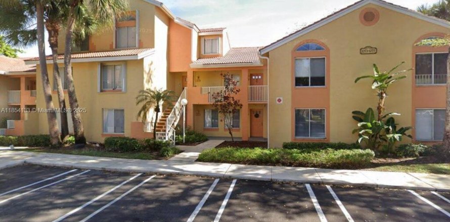Condo in Coral Springs, Florida, 1 bedroom № 1872171