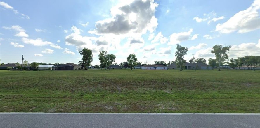 Land in Punta Gorda, Florida № 1914931
