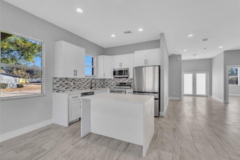 Купить виллу или дом в Сент-Луси, Флорида 4 спальни, 145.21м2, № 2026604 - фото 27