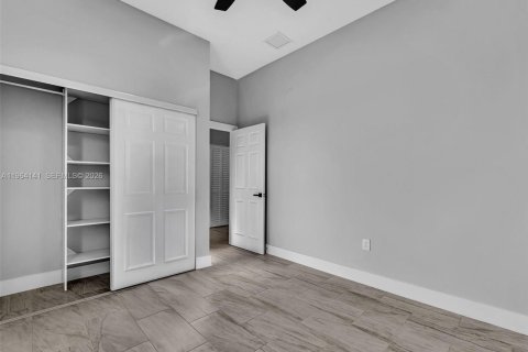 Купить виллу или дом в Сент-Луси, Флорида 4 спальни, 145.21м2, № 2026604 - фото 13