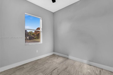 Купить виллу или дом в Сент-Луси, Флорида 4 спальни, 145.21м2, № 2026604 - фото 18