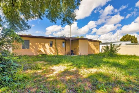 Casa en venta en Orlando, Florida, 2 dormitorios, 113.34 m2 № 2386049 - foto 4