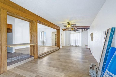 Casa en venta en Orlando, Florida, 2 dormitorios, 113.34 m2 № 2386049 - foto 11