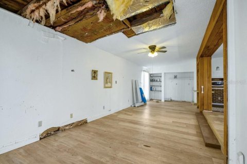 Casa en venta en Orlando, Florida, 2 dormitorios, 113.34 m2 № 2386049 - foto 8