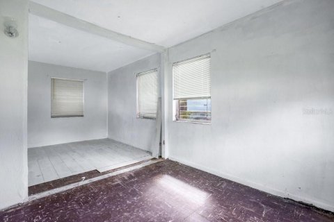 Casa en venta en Orlando, Florida, 2 dormitorios, 113.34 m2 № 2386049 - foto 18