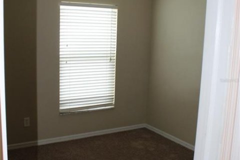 House in Tampa, Florida 3 bedrooms, 150.32 sq.m. № 1849609 - photo 8