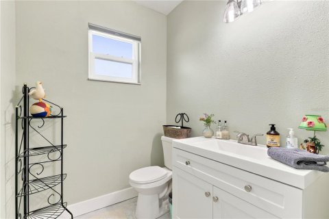 House in Crystal River, Florida 3 bedrooms, 285.4 sq.m. № 2287161 - photo 15