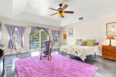 House in Crystal River, Florida 3 bedrooms, 285.4 sq.m. № 2287161 - photo 29